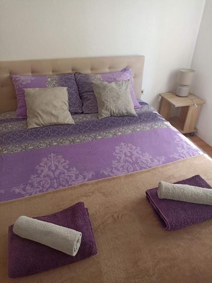 Sleep & Fly - Sarajevo Airport Apartment 외부 사진